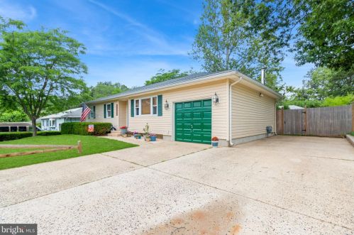 110 Almond Ave, Browns Mills, NJ 08015-2136