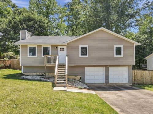 1130 Lightfoot Dr, Holly Springs, GA 30115-3430