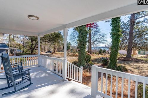 425 Yachting Rd, Lexington, SC 29072-9129