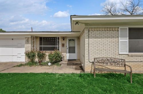 1501 Stafford Dr, Fort Worth TX  76134-1730 exterior