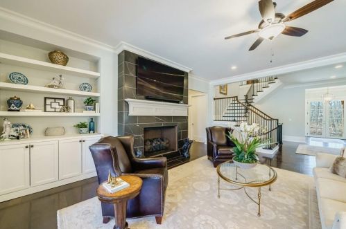 628 Crescent River Pass, Suwanee GA  30024 exterior