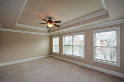 7880 Glisten Ave, Atlanta GA  30328-2465 exterior