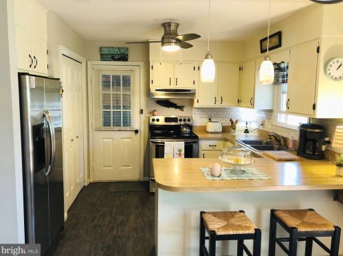 17 Friendship Ct, Charles Town WV 25414-5058 exterior