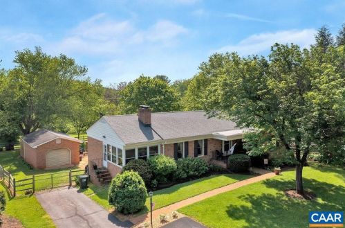 1317 Mccauley St, Crozet, VA 22932-2725