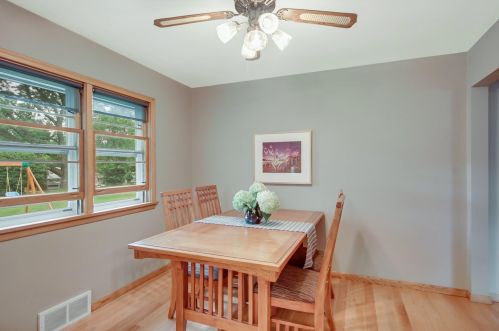 748 8th Ave, Saint Paul MN  55112-2728 exterior