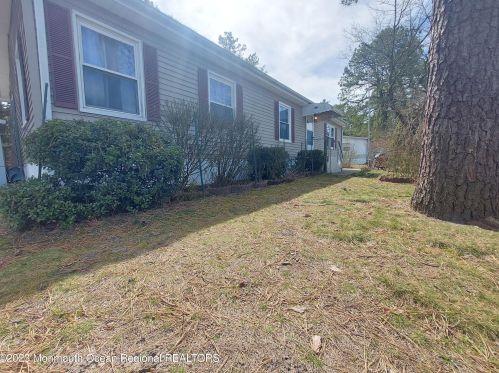 157 Mockingbird Way, Lakehurst, NJ 08759-3727