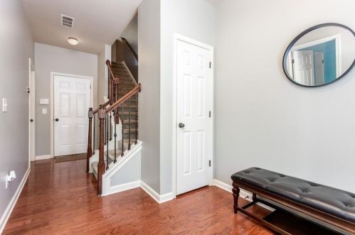 1315 Ridenour Blvd, Kennesaw, GA 30152-4565