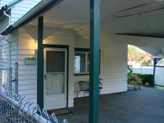 11725 Aqueduct Dr, Tacoma, WA 98445-3745