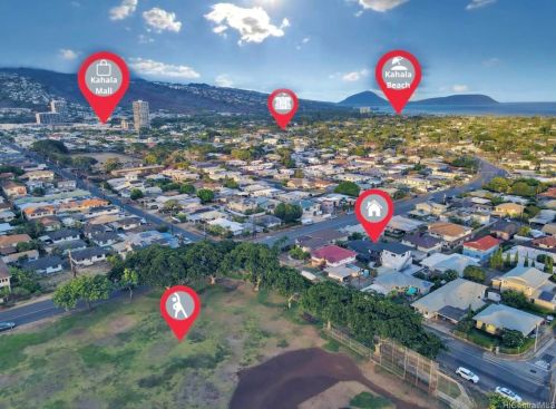 669 22nd Ave, Honolulu HI  96816-7012 exterior