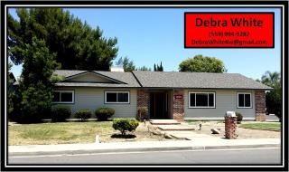 496 Hazelwood Dr, Lemoore, CA 93245-2433