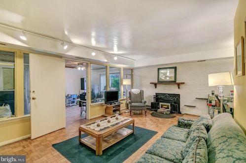 1113 Navahoe Dr, Silver Spring MD 20903-3338 exterior