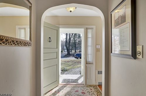 221 Church Rd, Bridgewater, NJ 08807-1910