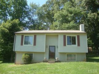 203 Oak Knob Dr, Forest, VA 24551-1473