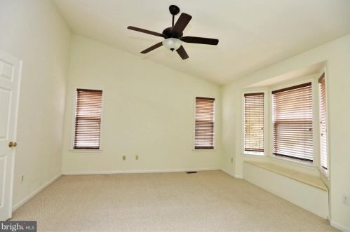 24 Dorset Ct, Princeton NJ  08540-7054 exterior