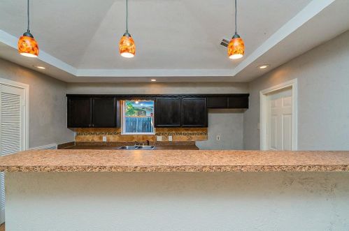 2401 Weiler Blvd, Fort Worth TX  76112-5042 exterior