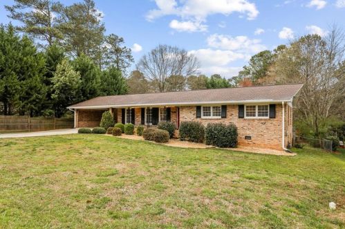 3764 Evans Rd, Atlanta GA  30340-4831 exterior