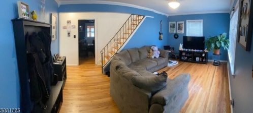 15 Plymouth Ct, Bloomfield, NJ 07003-3837