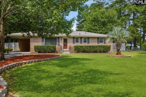 131 Dickert Dr, Lexington, SC 29073-9040