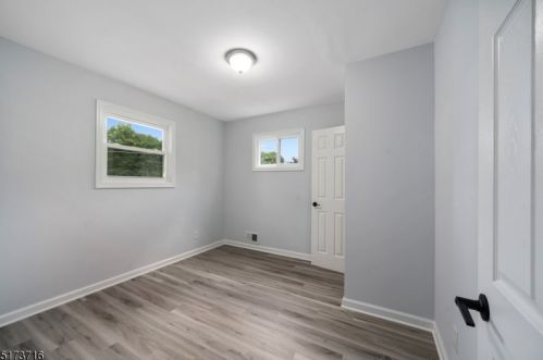 66 Lawrence Dr, Hackettstown NJ  07840-2526 exterior