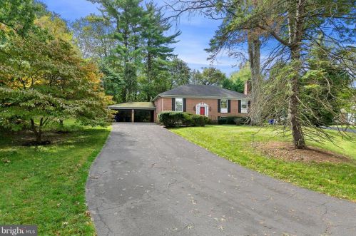 4 Locksley Ct, Silver Spring MD 20904-6321 exterior