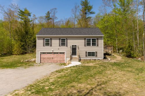 53 Jessica Way, Poland, ME 04274-6949