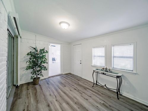 1525 El Camino Cir, Princeton TX 75407-6754 exterior