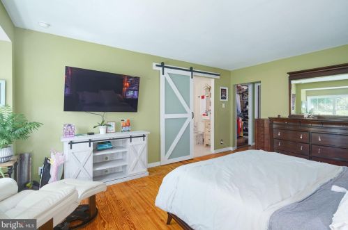 434 Lakeview Ave, Tavistock NJ  08033-1612 exterior