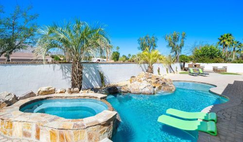54185 Cananero Cir, La Quinta, CA 92253-8058