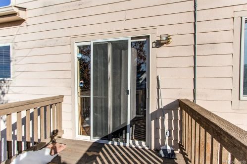 2941 Tower Way, Aurora CO 80015-3286 exterior