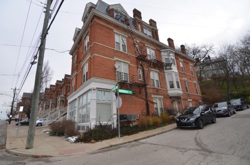 2152 Gilbert Ave, Cincinnati, OH 45206-3020