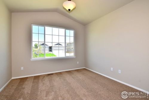 2618 Emerald St, Loveland CO 80537-2013 exterior