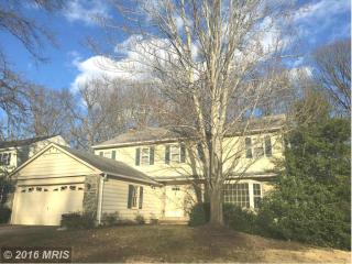 9336 Tovito Dr, Fairfax, VA 22031-3825