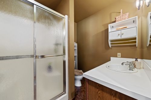 229 58th St, Willowbrook IL  60514-1711 exterior