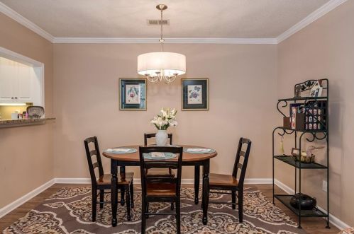 703 Bainbridge Dr, Atlanta GA  30327-4267 exterior