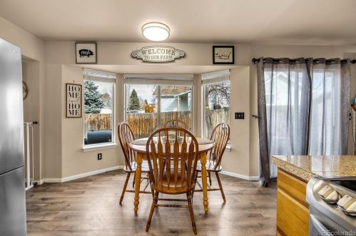 4852 Tower Way, Aurora CO 80015-3208 exterior