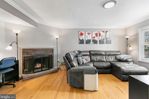 15281 Waterwheel Ter, Woodbridge, VA 22191-3832