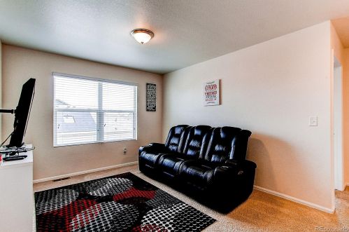 1909 Jade Ave, Denver CO 80603-5867 exterior