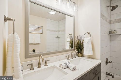 12215 Middle Rd, Silver Spring MD 20906-4639 exterior