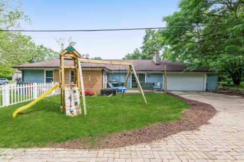 17659 Dundee Ave, Homewood, IL 60430-1076
