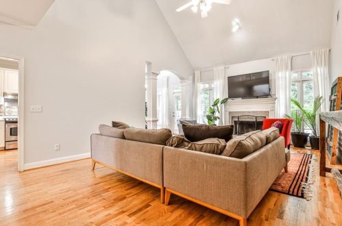 2491 Emerald Ridge Ct, Atlanta GA  30345-1600 exterior