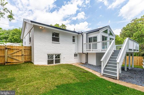 118 Fleetwood Ter, Silver Spring MD  20910-5511 exterior