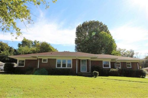 801 High St, Trenton, TN 38382-2702