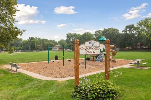 2244 Hillview Rd, Saint Paul MN  55112-1268 exterior