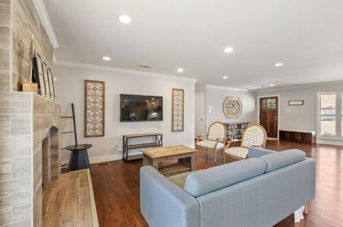 5426 Caladium Dr, Dallas TX  75230-2620 exterior