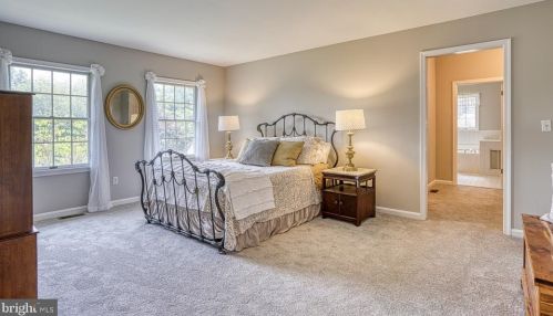 914 Song Sparrow Ct, Arnold, MD 21012-1474