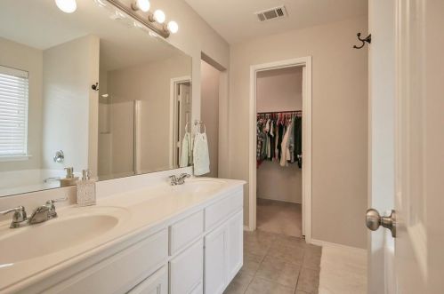 4724 Homelands Way, Fort Worth TX  76135-1665 exterior