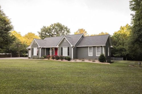 2631 Bearden Blvd, Monroe, GA 30655-5224
