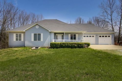 17100 Richardson Dr, Clark, MO 65243-9323