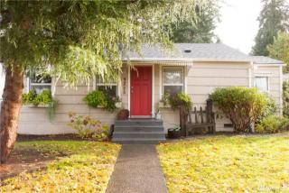 9205 G St, Tacoma, WA 98444-6115