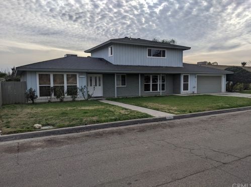 2300 3rd St, Madera, CA 93637-4204